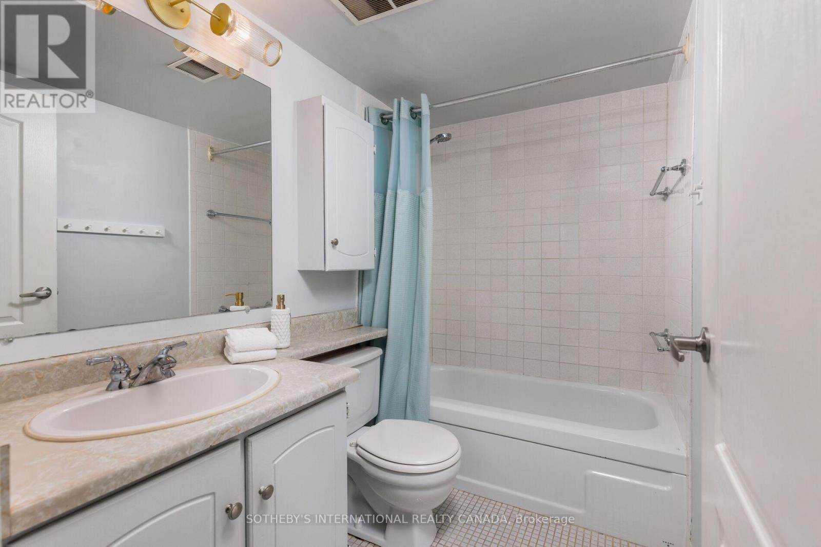 1103 - 1515 Lakeshore Road E, Mississauga, Ontario  L5E 3E3 - Photo 23 - W13049246