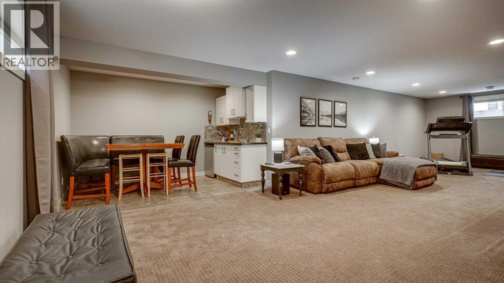 84 Isbister Close, Red Deer, Alberta  T4R 0B9 - Photo 22 - A2304300