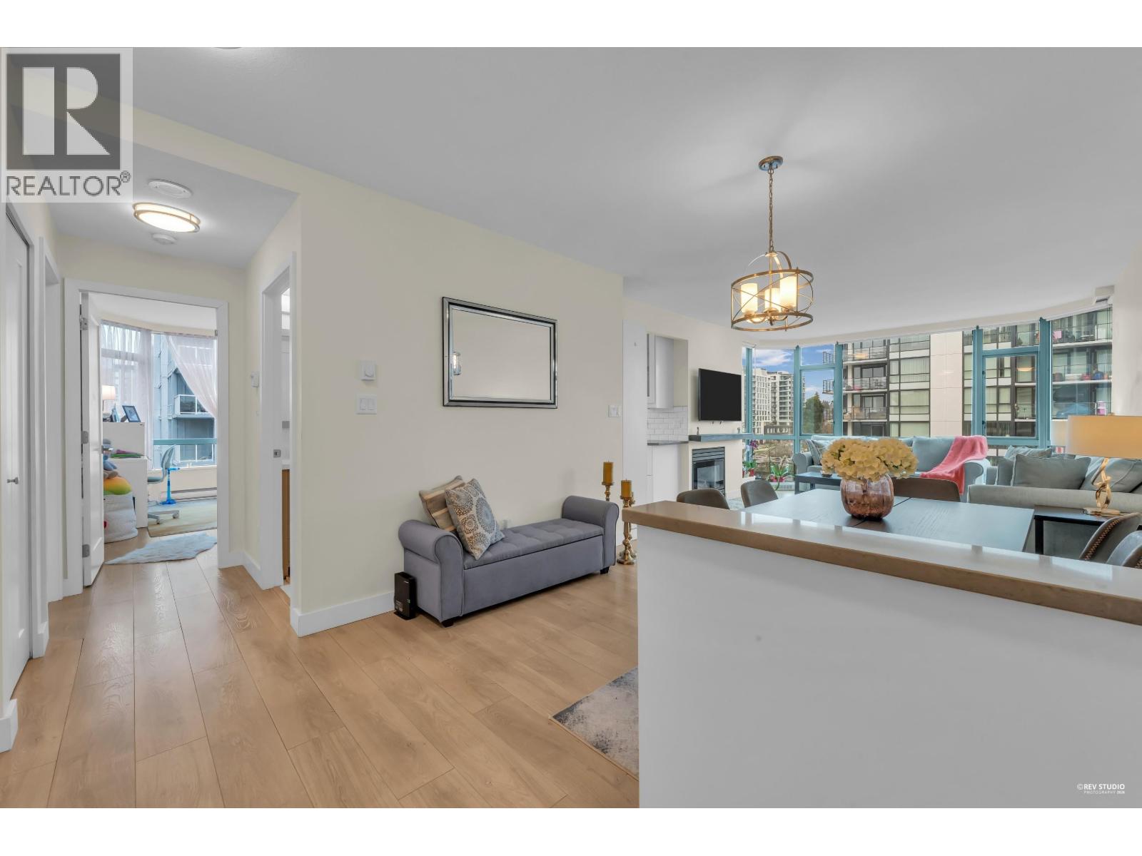 801 140 E 14 Street, North Vancouver, British Columbia  V7L 2N3 - Photo 8 - R3116416