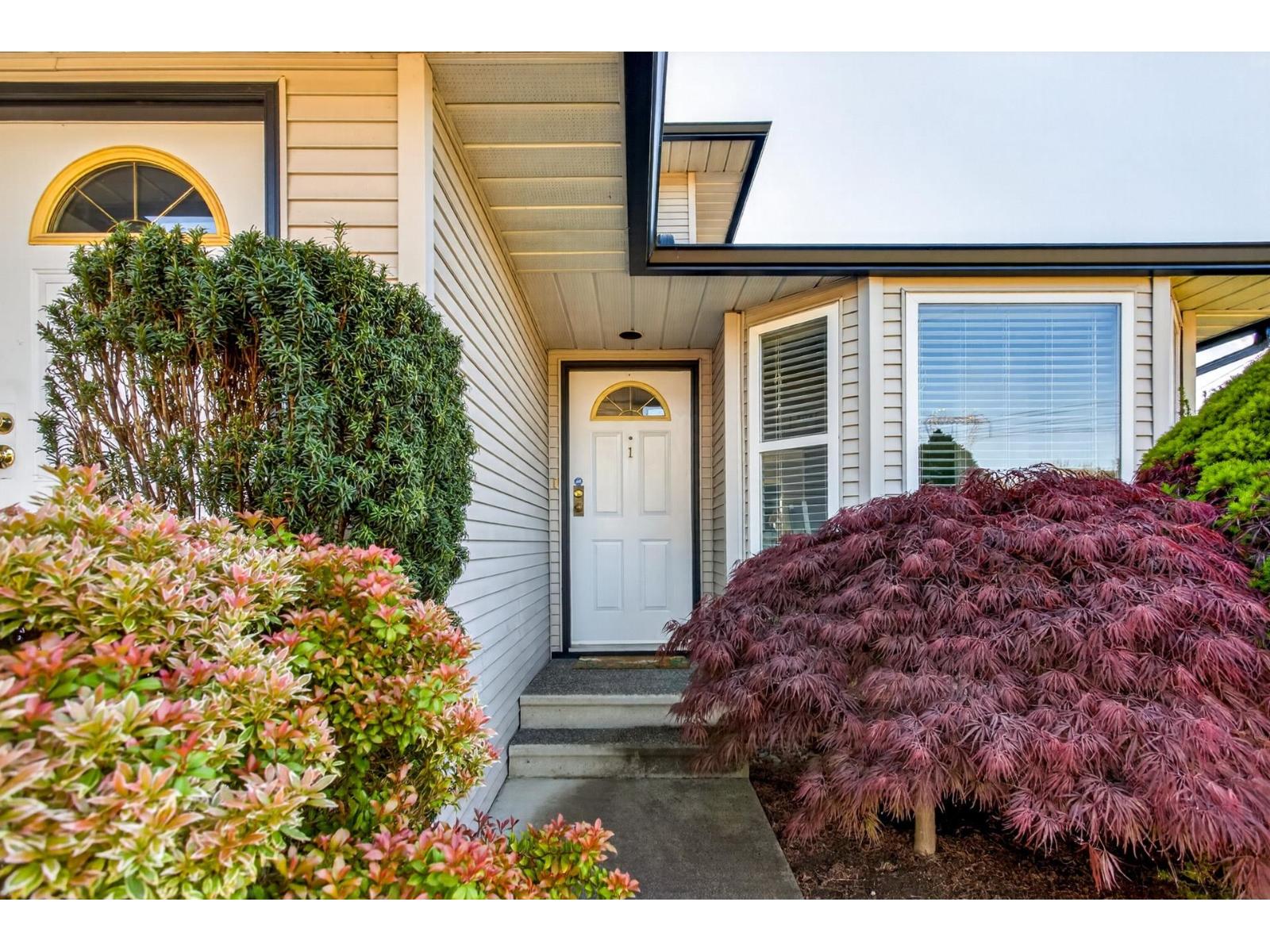 1 34332 Maclure Road, Abbotsford, British Columbia  V2S 7S8 - Photo 2 - R3116082