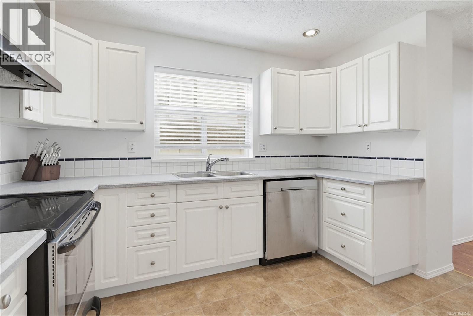 604 288 Eltham Rd, View Royal, British Columbia  V9B 1J9 - Photo 15 - 1033583