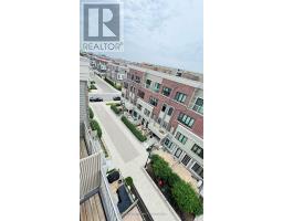 27 - 95 EASTWOOD PARK GARDENS, Toronto, Ontario