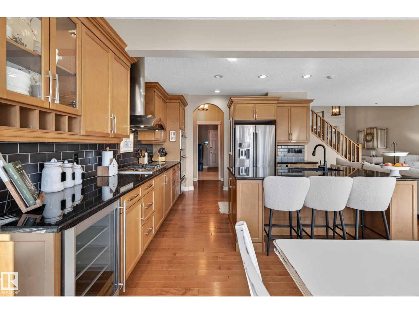 1110 Armitage Cr Sw, Edmonton, Alberta  T6W 0H2 - Photo 8 - E4484419