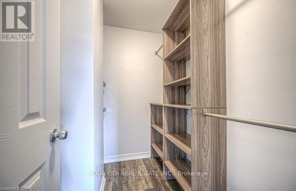 F2 - 70 Willowrun Drive, Kitchener, Ontario  N2B 1H1 - Photo 16 - X13050806