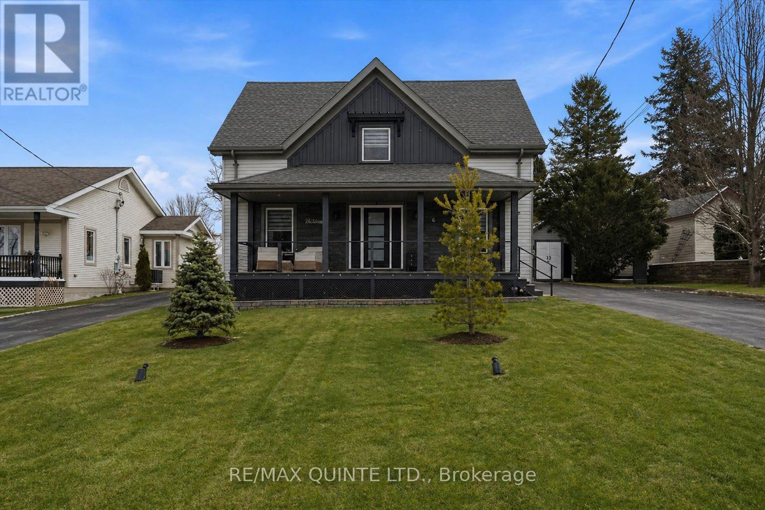 6 NICHOLAS STREET, Prince Edward County, Ontario