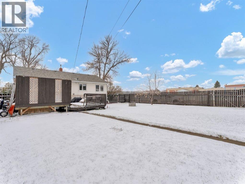76 12 Street Sw, Medicine Hat, Alberta  T1A 4T3 - Photo 36 - A2305143