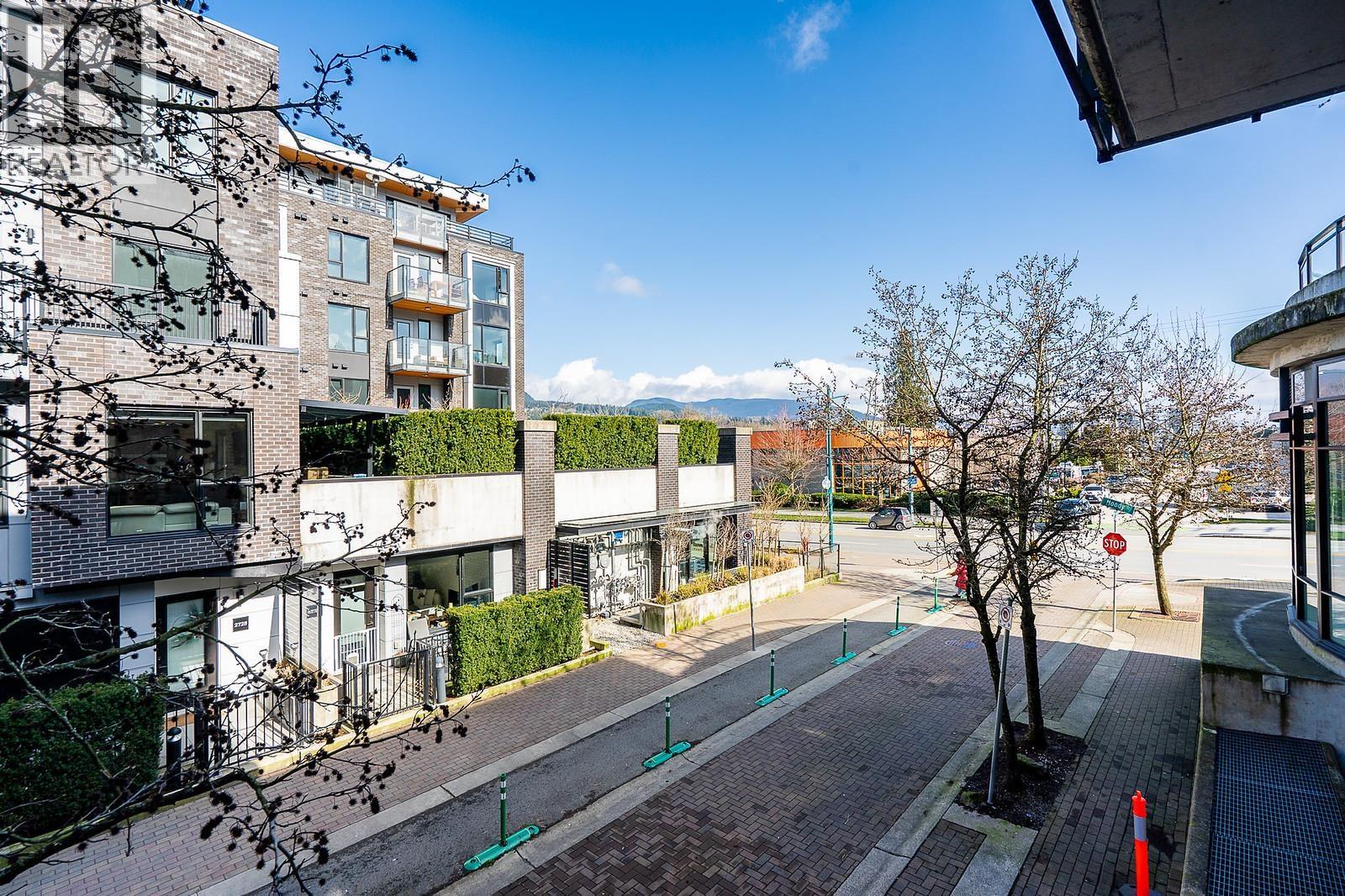 2751 Spring Street, Port Moody, British Columbia  V3H 0H3 - Photo 16 - R3098227