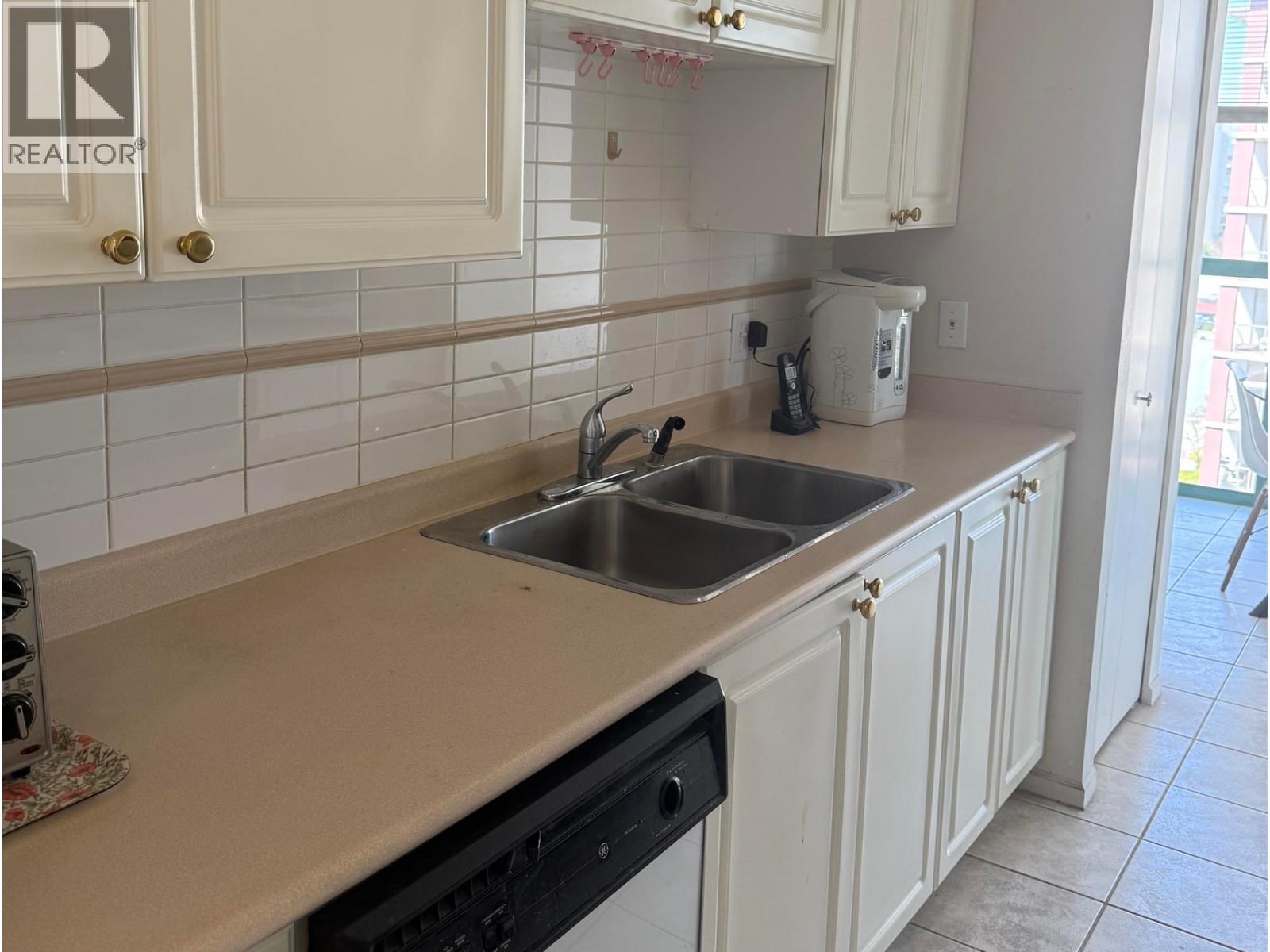 903 8280 Westminster Highway, Richmond, British Columbia  V6X 3W3 - Photo 17 - R3115245