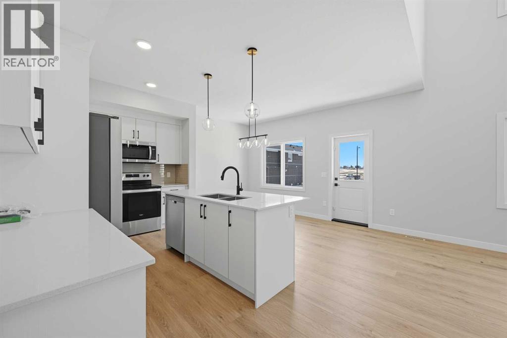 30 Waterford Mews, Chestermere, Alberta  T1X 3B4 - Photo 10 - A2305577