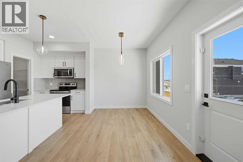 30 Waterford Mews, Chestermere, Alberta  T1X 3B4 - Photo 22 - A2305577