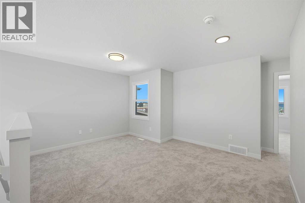 30 Waterford Mews, Chestermere, Alberta  T1X 3B4 - Photo 27 - A2305577