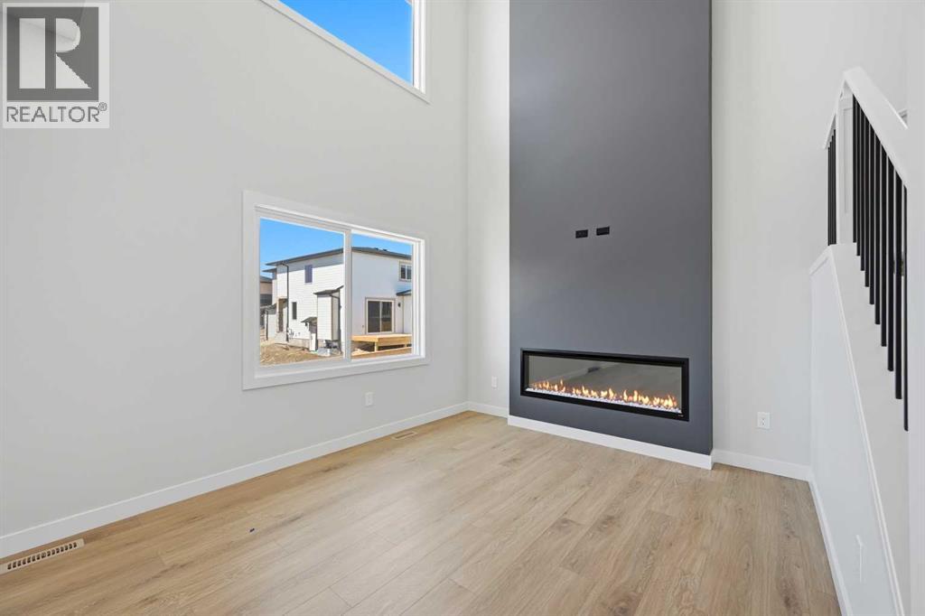 30 Waterford Mews, Chestermere, Alberta  T1X 3B4 - Photo 17 - A2305577