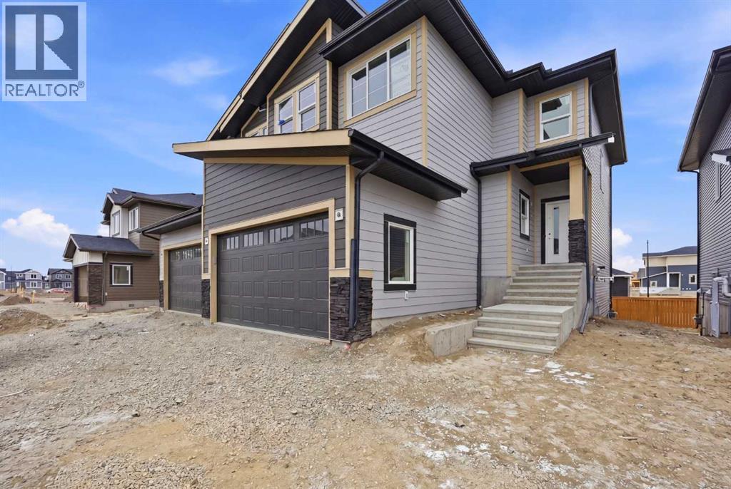 30 Waterford Mews, Chestermere, Alberta  T1X 3B4 - Photo 3 - A2305577