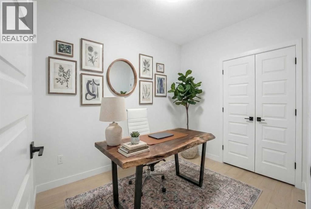 30 Waterford Mews, Chestermere, Alberta  T1X 3B4 - Photo 6 - A2305577