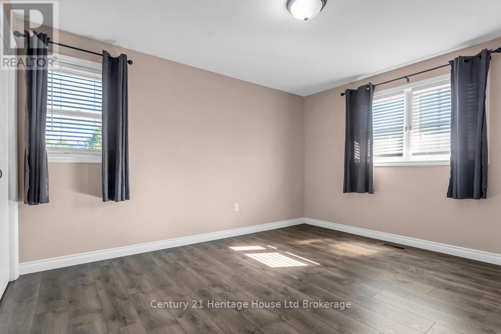 25 Baker Street, Norfolk, Ontario  N0E 2A0 - Photo 18 - X13050834