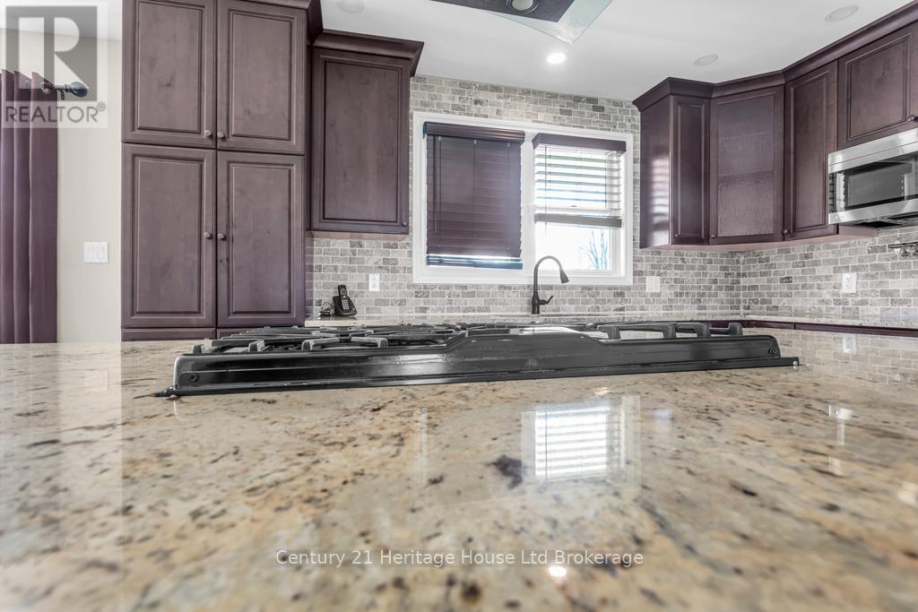 25 Baker Street, Norfolk, Ontario  N0E 2A0 - Photo 19 - X13050834