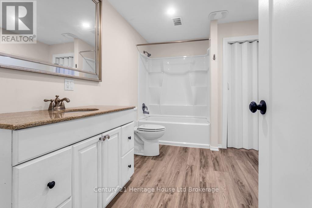 25 Baker Street, Norfolk, Ontario  N0E 2A0 - Photo 29 - X13050834