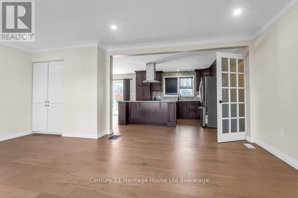 25 Baker Street, Norfolk, Ontario  N0E 2A0 - Photo 7 - X13050834