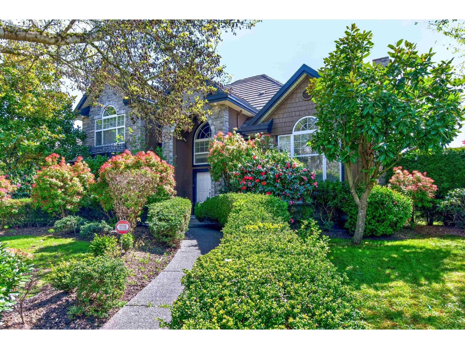 2142 139a Street, Surrey, British Columbia  V4A 9V4 - Photo 2 - R3114405