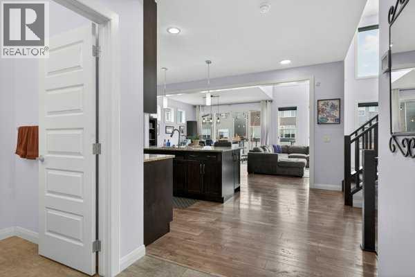 45 Evansfield Manor Nw, Calgary, Alberta  T3P 1J8 - Photo 4 - A2300242