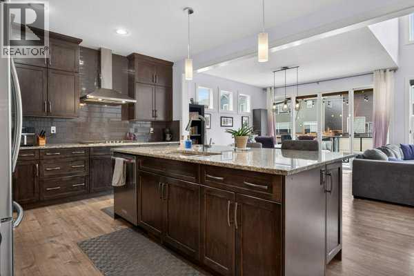 45 Evansfield Manor Nw, Calgary, Alberta  T3P 1J8 - Photo 7 - A2300242