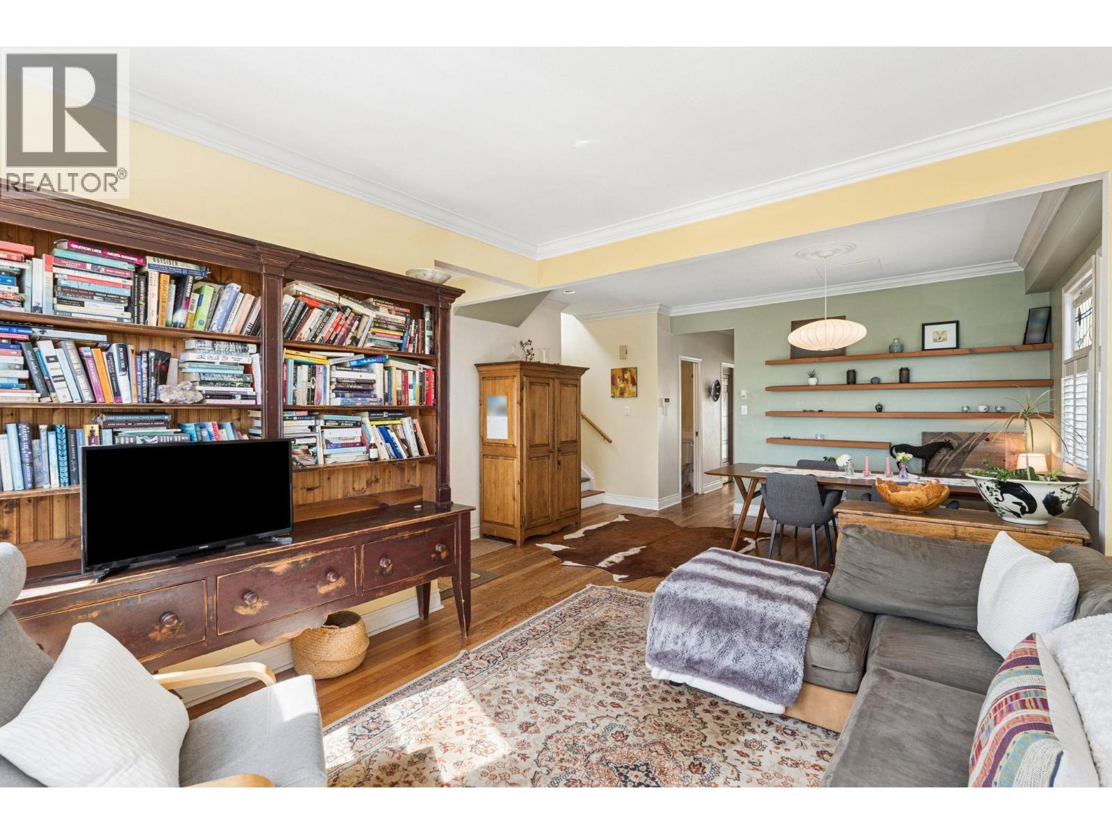 408 E 2nd Street, North Vancouver, British Columbia  V7L 1C8 - Photo 7 - R3116399