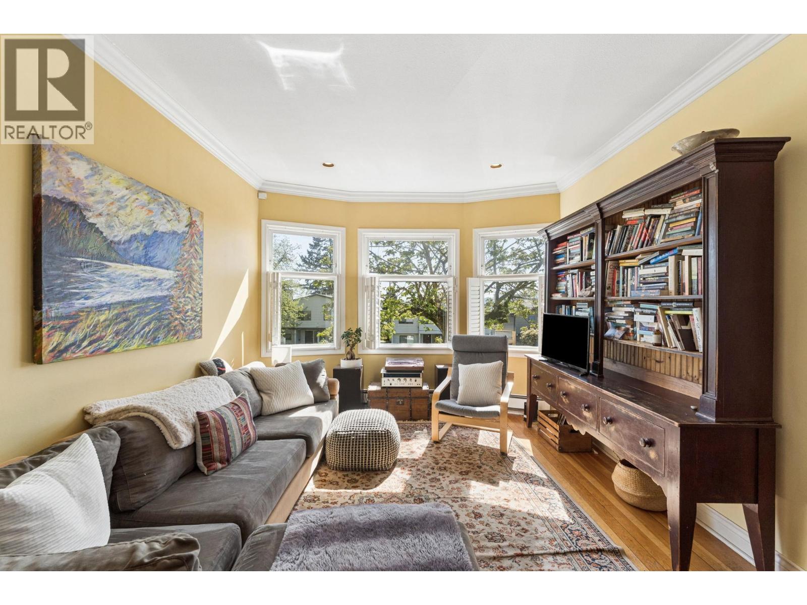 408 E 2nd Street, North Vancouver, British Columbia  V7L 1C8 - Photo 5 - R3116399