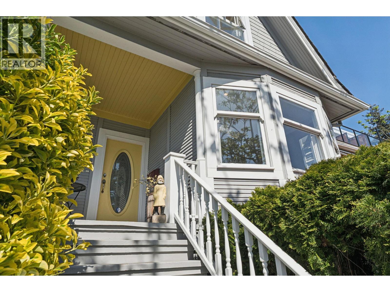 408 E 2nd Street, North Vancouver, British Columbia  V7L 1C8 - Photo 37 - R3116399