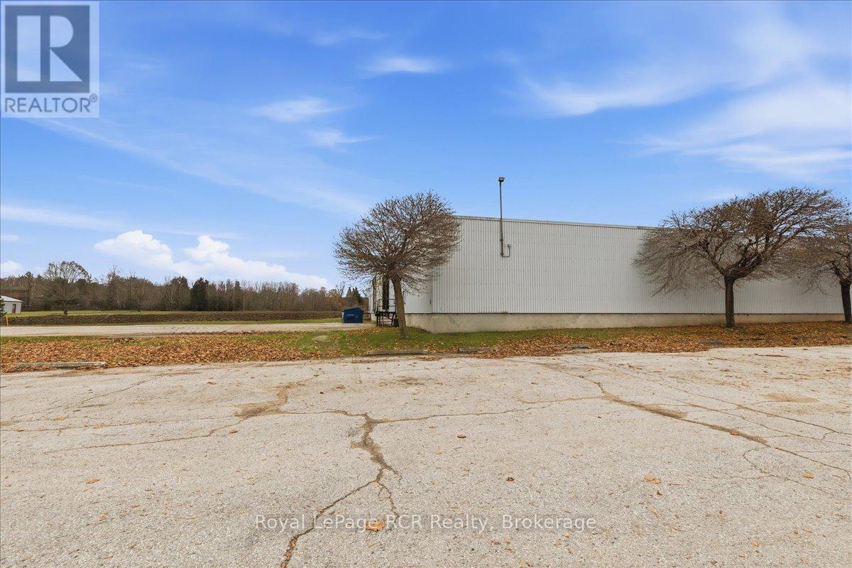 360 Perth Street, Wellington North, Ontario  N0G 2L1 - Photo 7 - X13050854