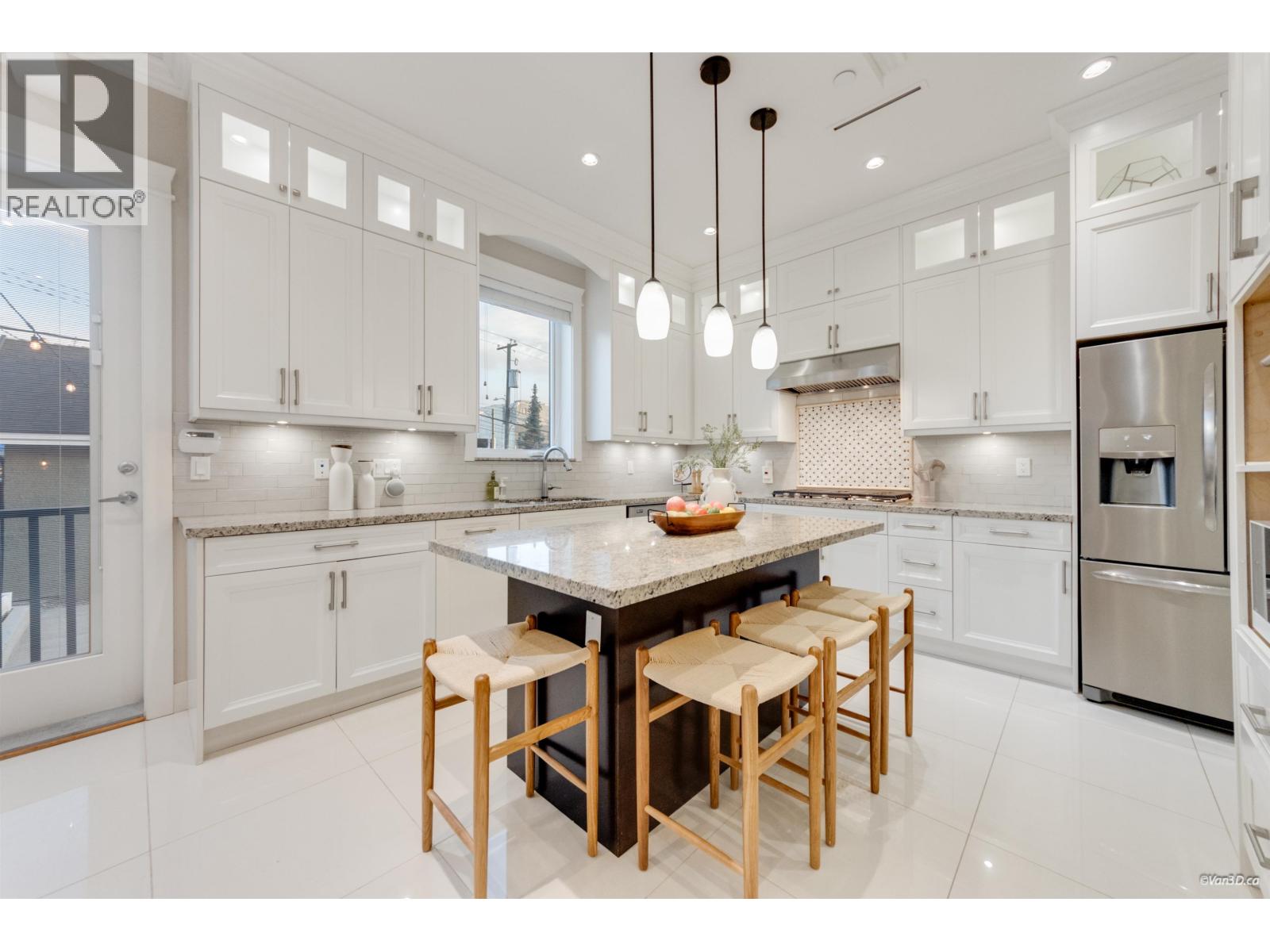 3582 Franklin Street, Vancouver, British Columbia  V5K 1Y5 - Photo 9 - R3116145