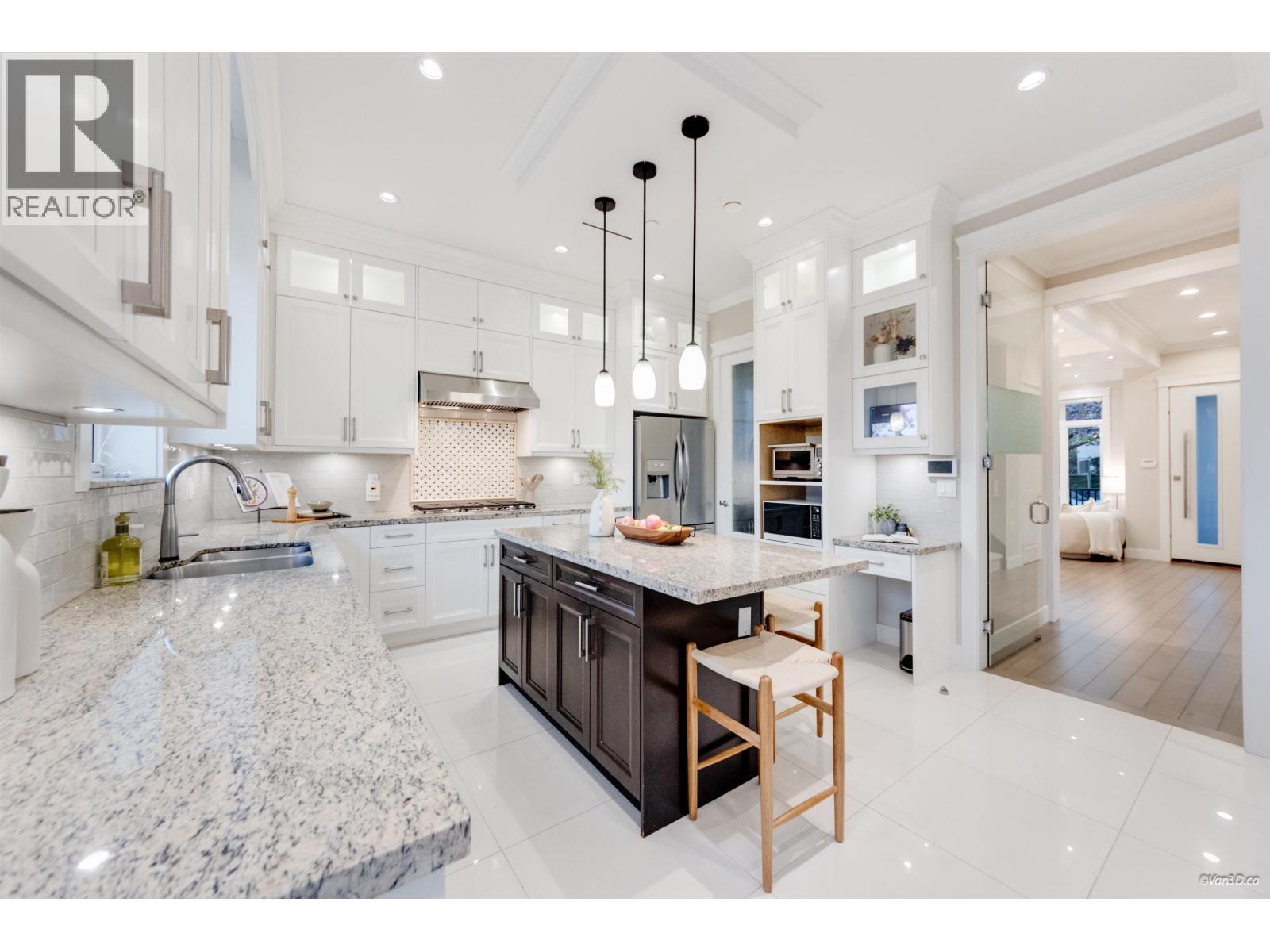 3582 Franklin Street, Vancouver, British Columbia  V5K 1Y5 - Photo 10 - R3116145