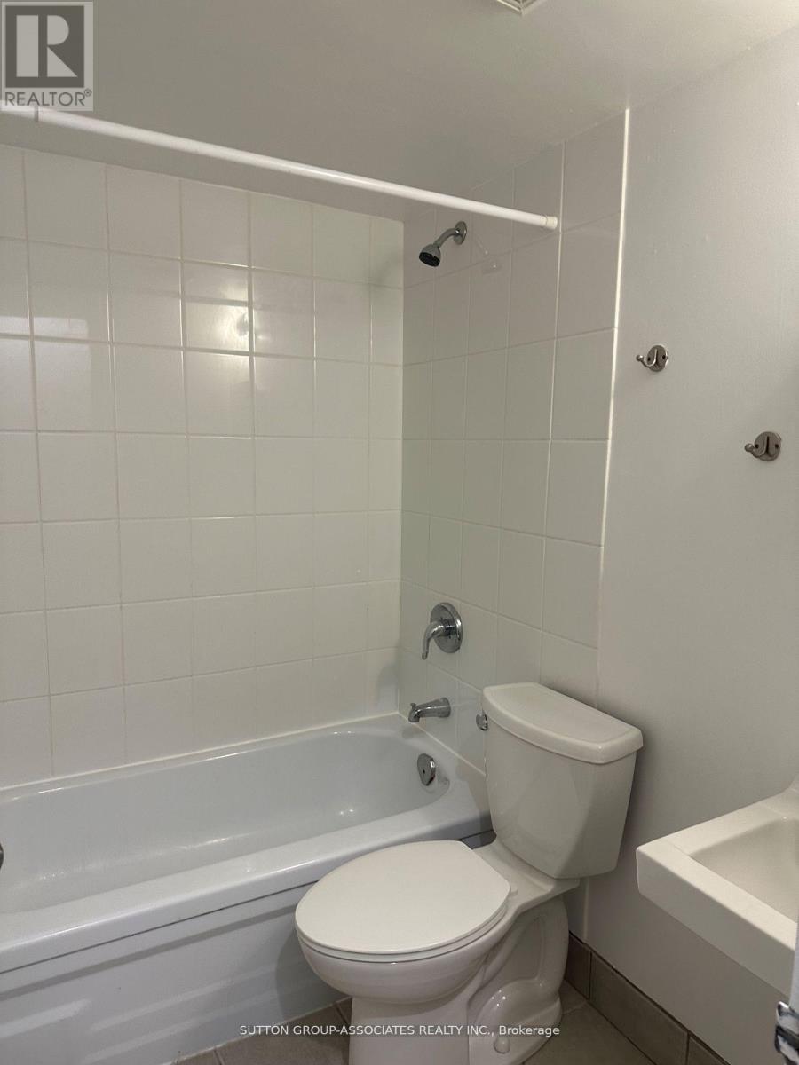 101 - 52 Metcalfe Street, Toronto, Ontario  M4X 1R8 - Photo 4 - C13050822