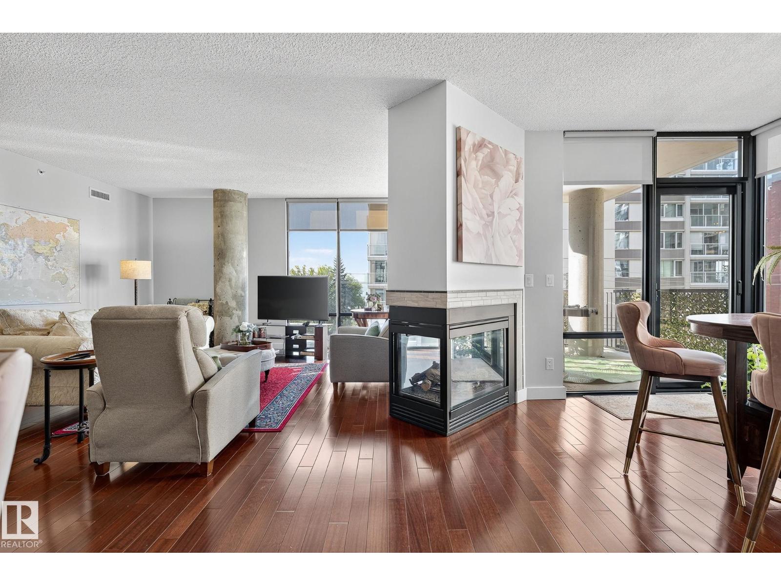 #401 10028 119 St Nw, Edmonton, Alberta  T5K 1Y8 - Photo 3 - E4484422