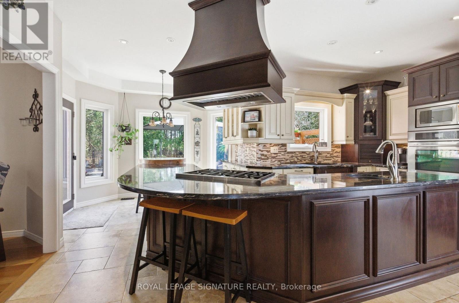 1653 Valley Ridge Crescent, Pickering, Ontario  L1V 6S7 - Photo 12 - E13050026