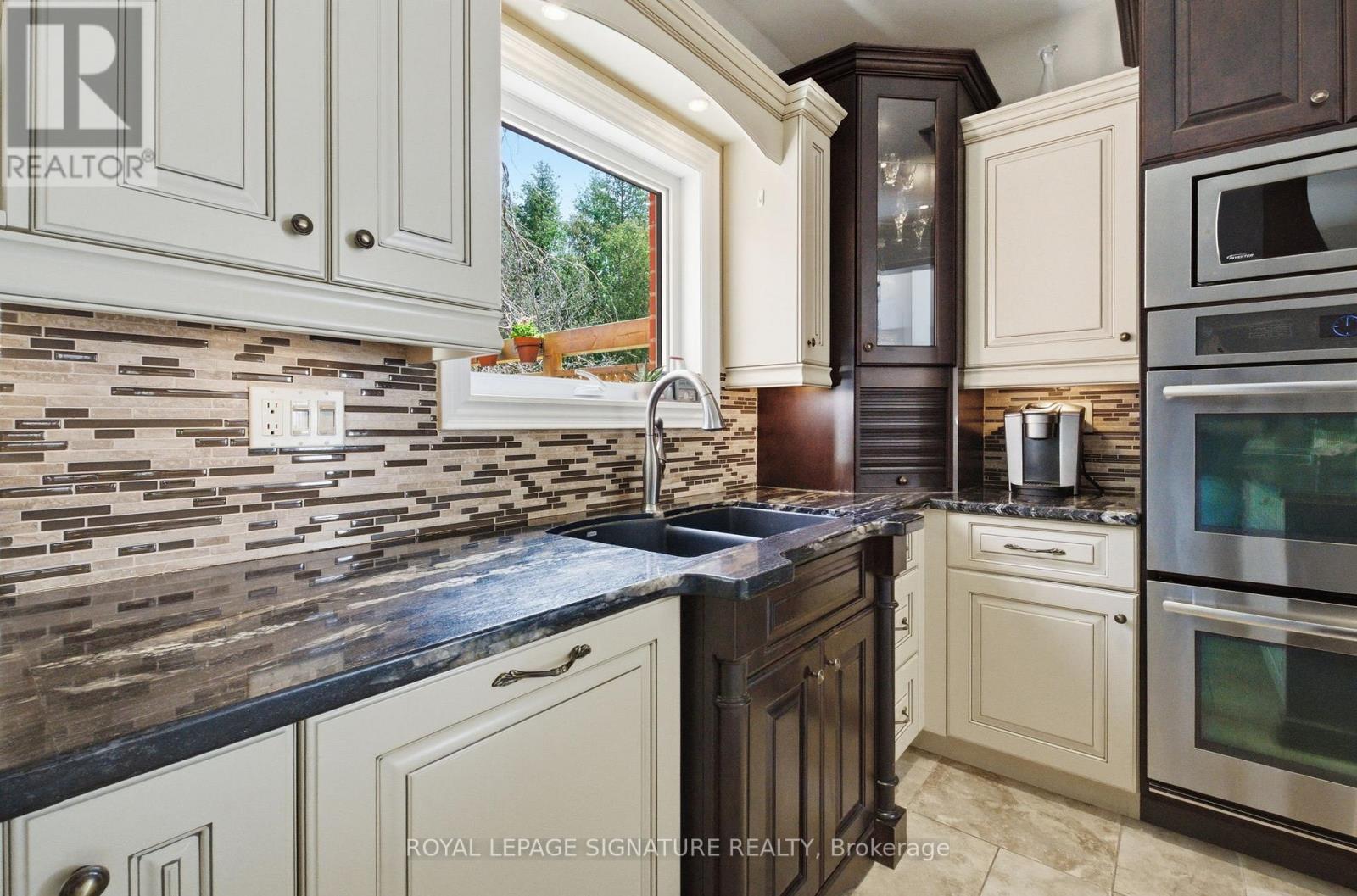 1653 Valley Ridge Crescent, Pickering, Ontario  L1V 6S7 - Photo 14 - E13050026