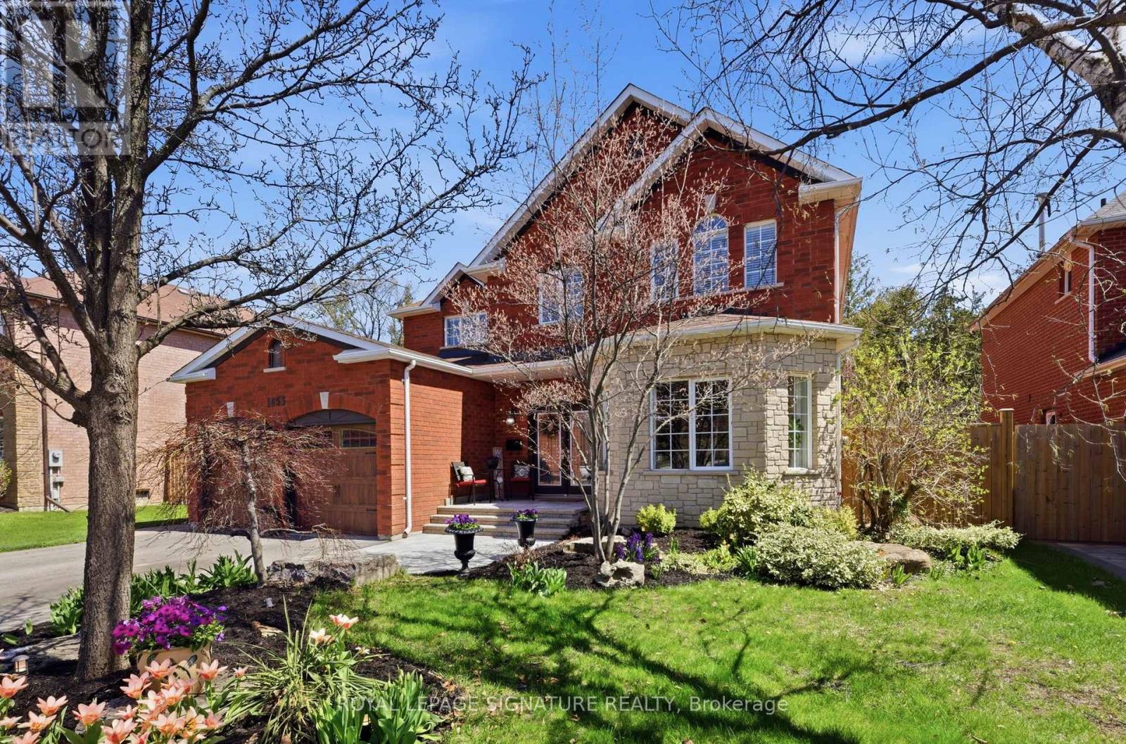 1653 Valley Ridge Crescent, Pickering, Ontario  L1V 6S7 - Photo 2 - E13050026