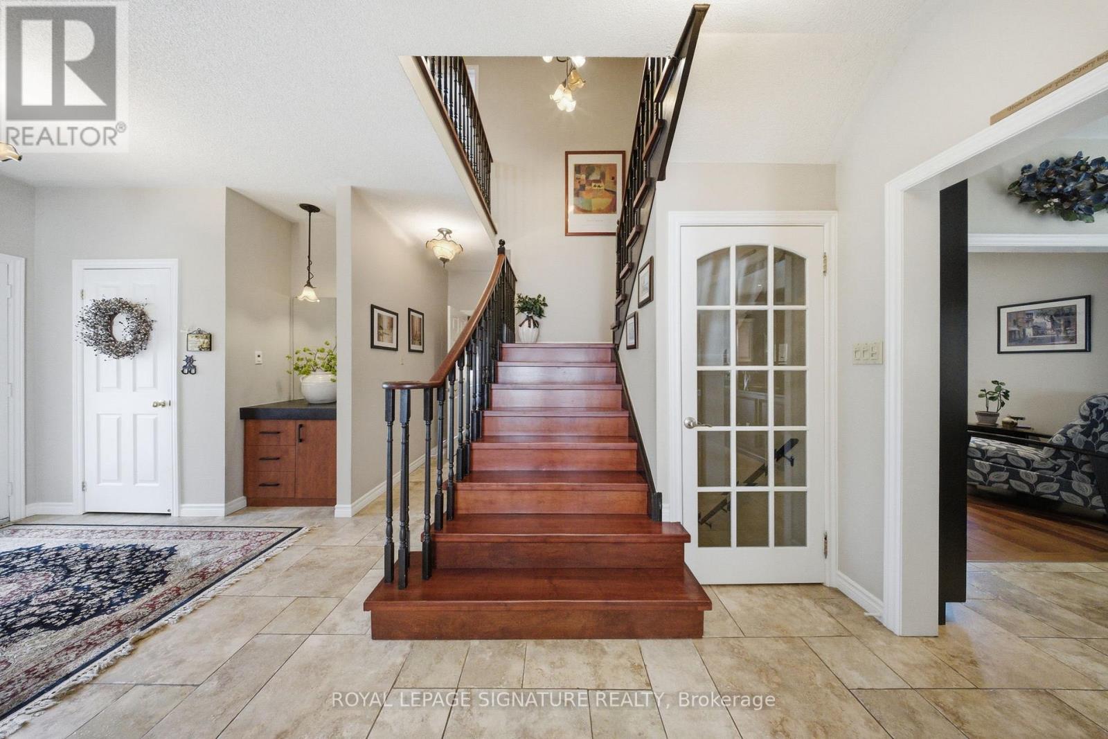 1653 Valley Ridge Crescent, Pickering, Ontario  L1V 6S7 - Photo 19 - E13050026