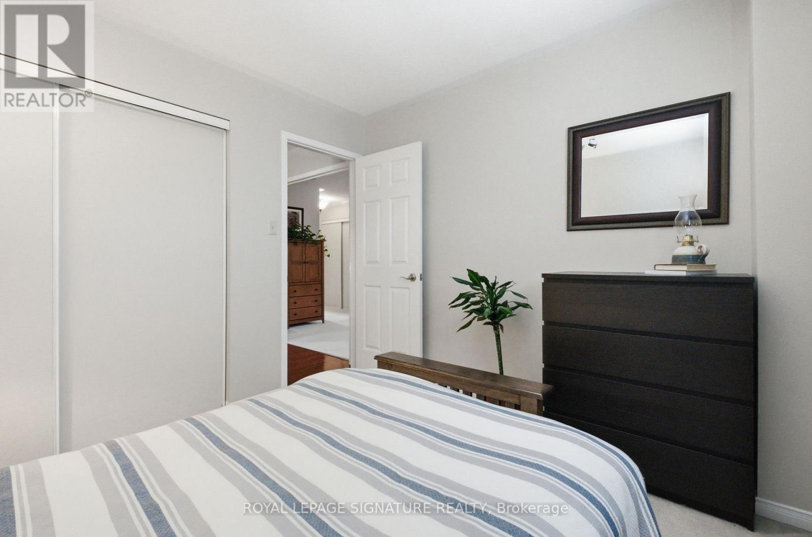 1653 Valley Ridge Crescent, Pickering, Ontario  L1V 6S7 - Photo 26 - E13050026