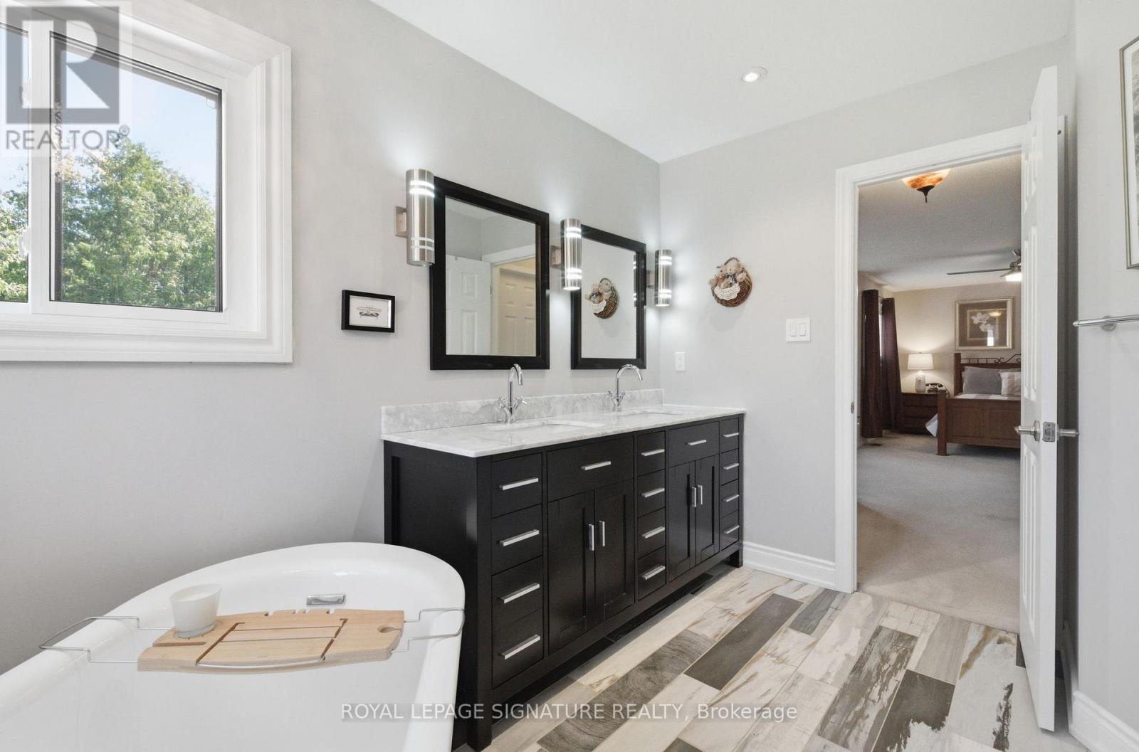 1653 Valley Ridge Crescent, Pickering, Ontario  L1V 6S7 - Photo 24 - E13050026