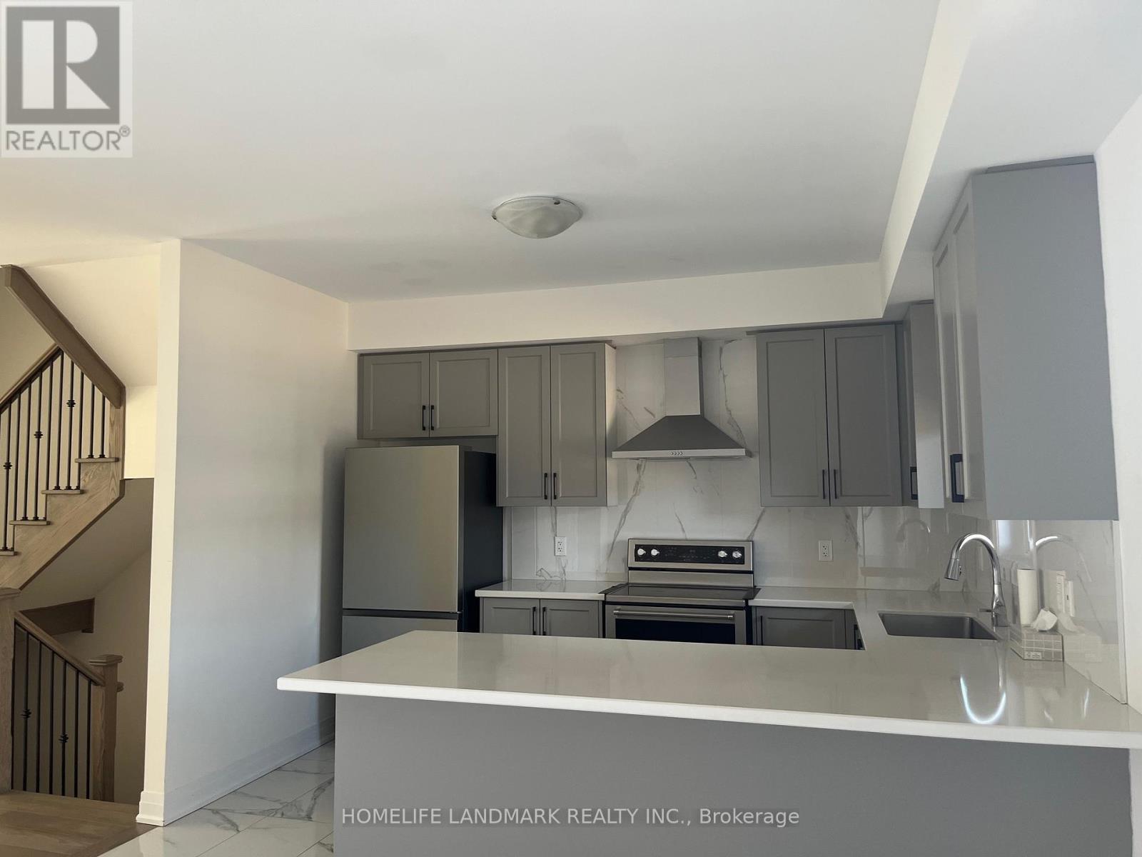 84 Robert Eaton Avenue, Markham, Ontario  L3S 3K5 - Photo 13 - N13045728