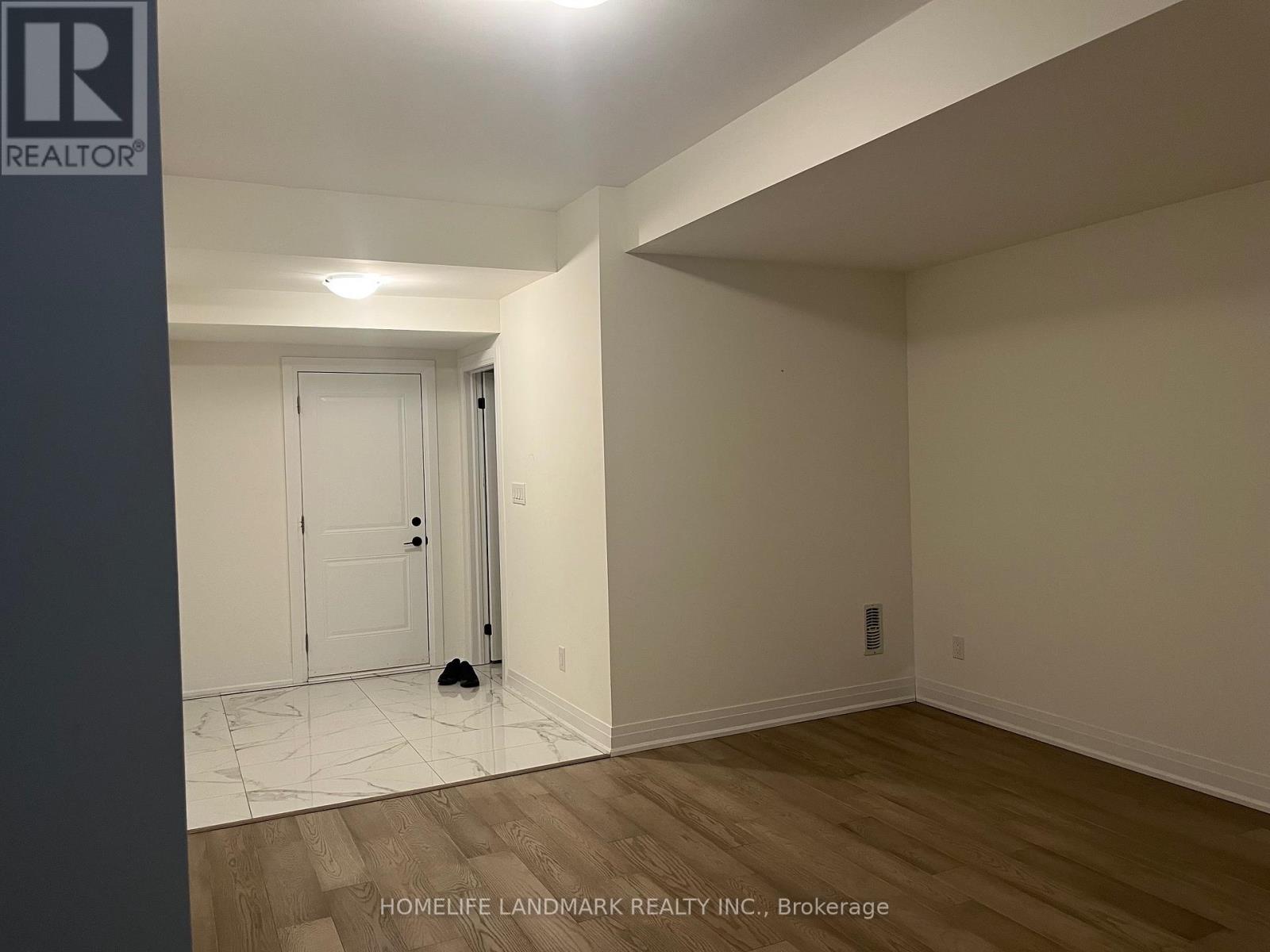 84 Robert Eaton Avenue, Markham, Ontario  L3S 3K5 - Photo 3 - N13045728