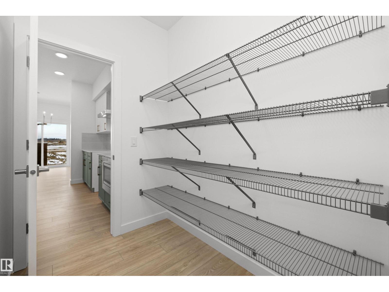 632 176 Av NE, Edmonton, Alberta  T5Y 4K3 - Photo 8 - E4476755