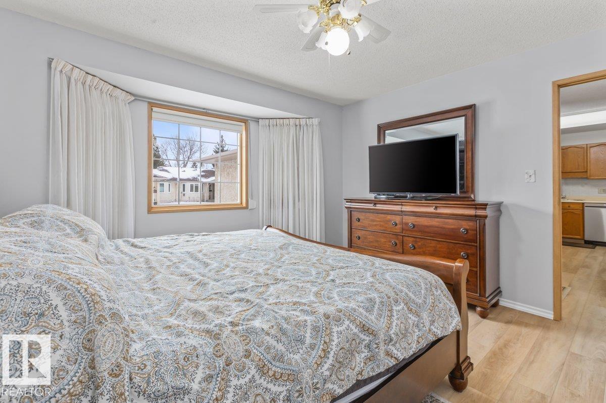 219 Knottwood Rd N Nw, Edmonton, Alberta  T6K 4B9 - Photo 20 - E4483396