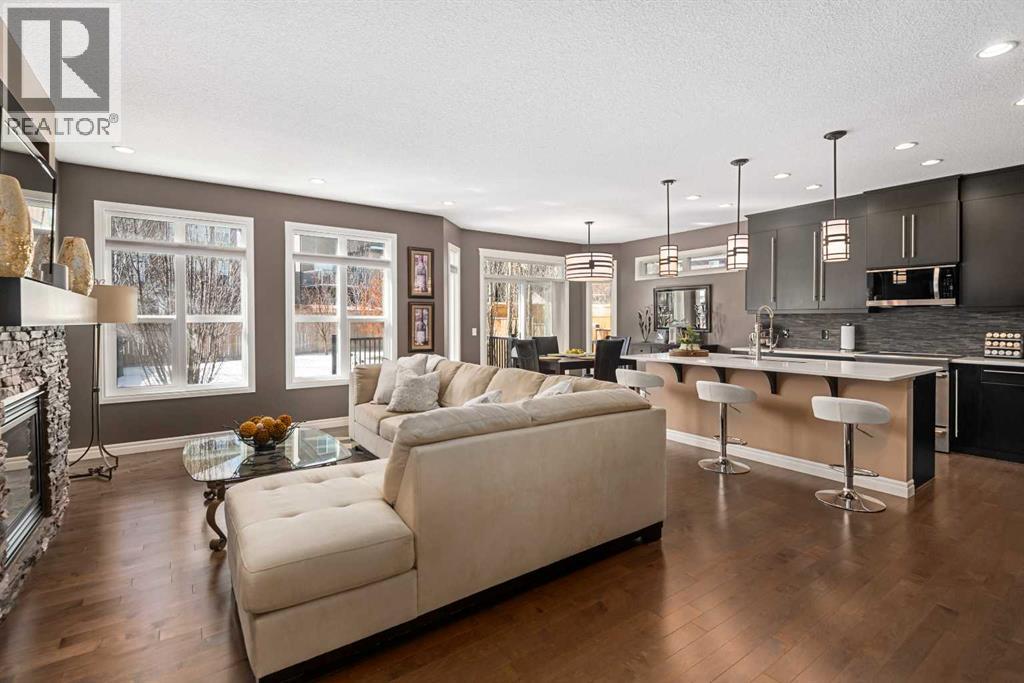 323 Nolan Hill Boulevard Nw, Calgary, Alberta  T3R 0P8 - Photo 4 - A2301084