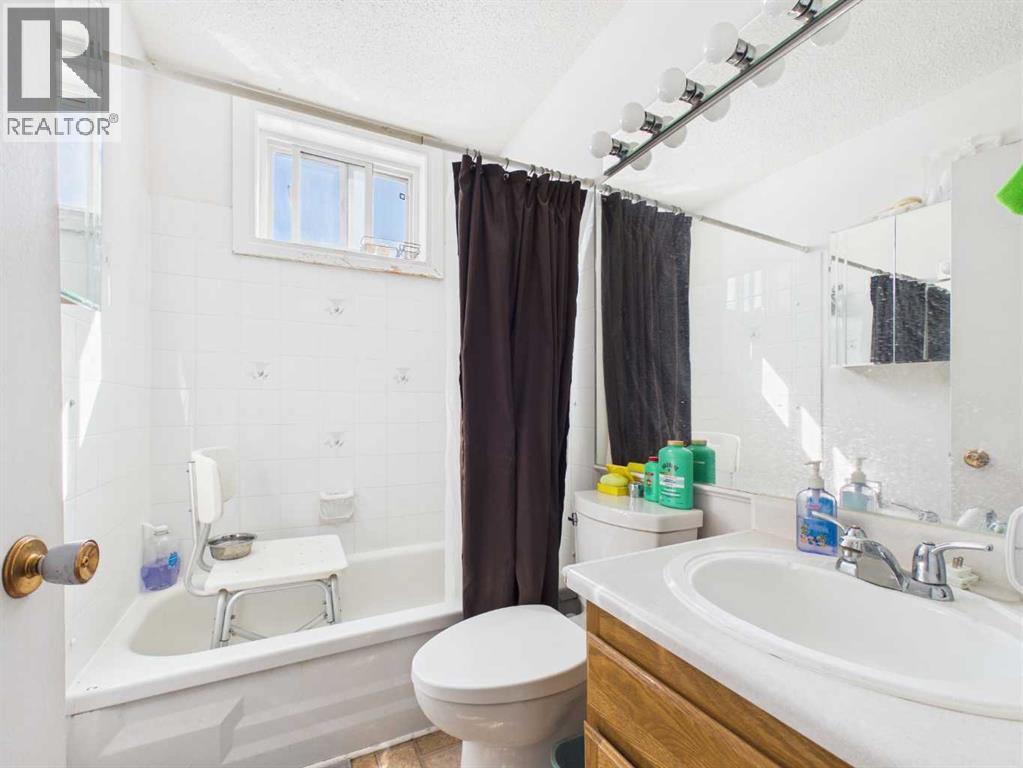 68, 3809 45 Street Sw, Calgary, Alberta  T3E 3H4 - Photo 9 - A2302365