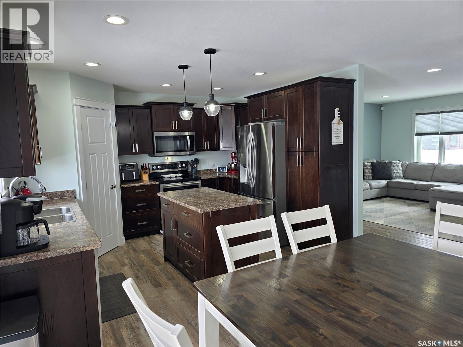 12 Scott Bay, Muenster, Saskatchewan  S0K 2Y0 - Photo 5 - SK034098