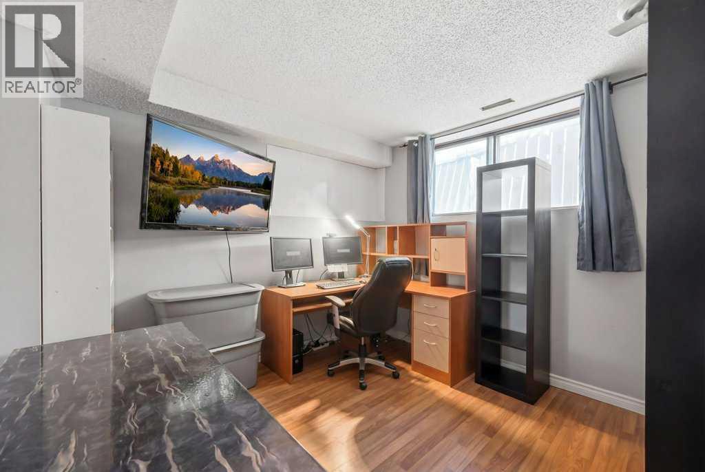 228 Castleridge Drive NE, Calgary, Alberta  T3J 1X3 - Photo 23 - A2290793