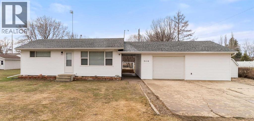 5114 48 Street, Strome, Alberta  T0B 4H0 - Photo 1 - A2305061