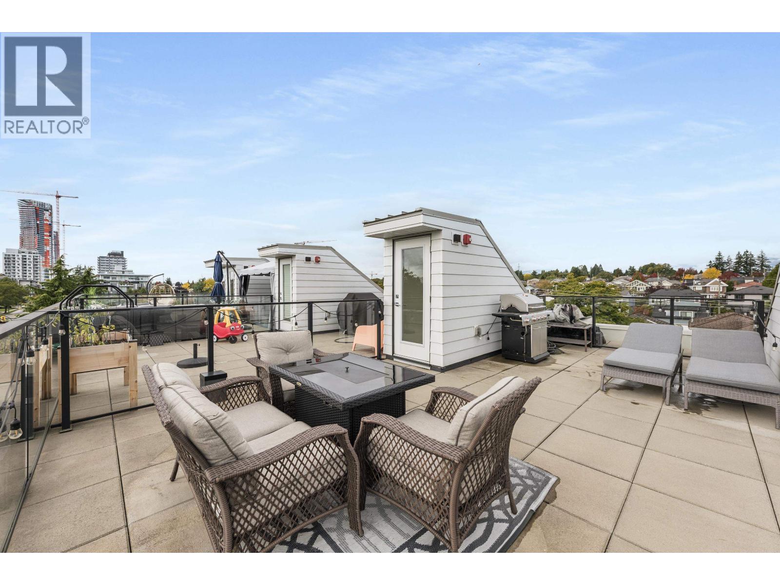 138 W Woodstock Avenue, Vancouver, British Columbia  V5Y 0N1 - Photo 29 - R3116535