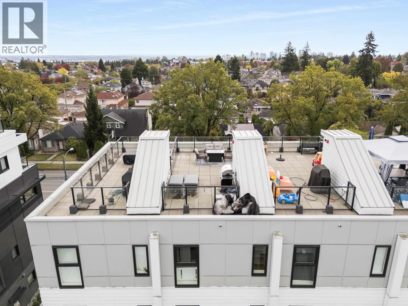 138 W Woodstock Avenue, Vancouver, British Columbia  V5Y 0N1 - Photo 35 - R3116535